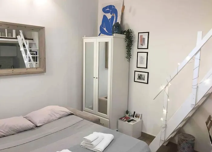 Bright And Cosy Appartament Near The City Center